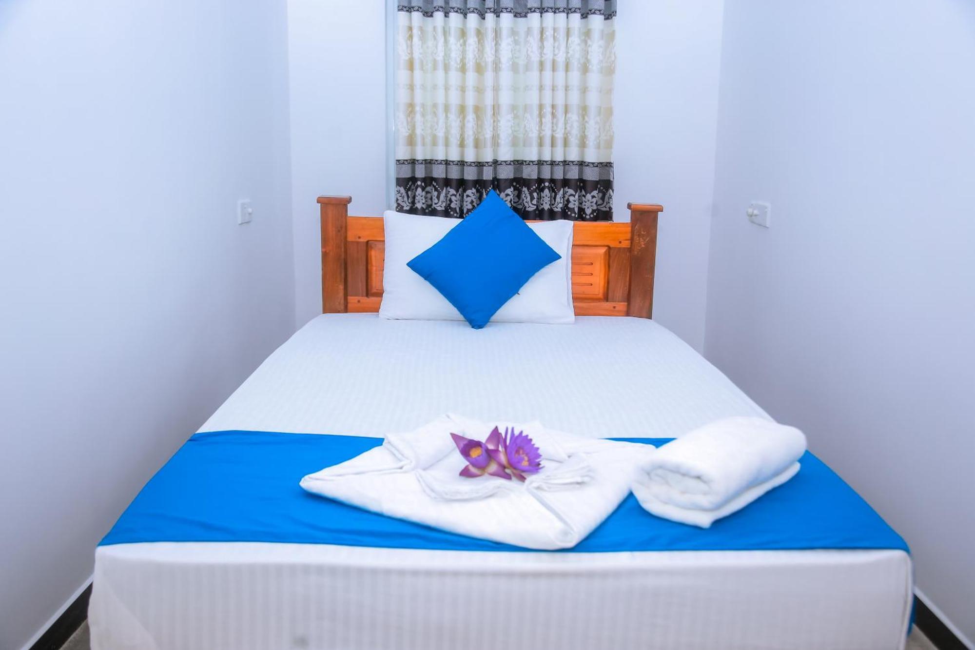 Blue Sky Hotel Mirissa Luaran gambar