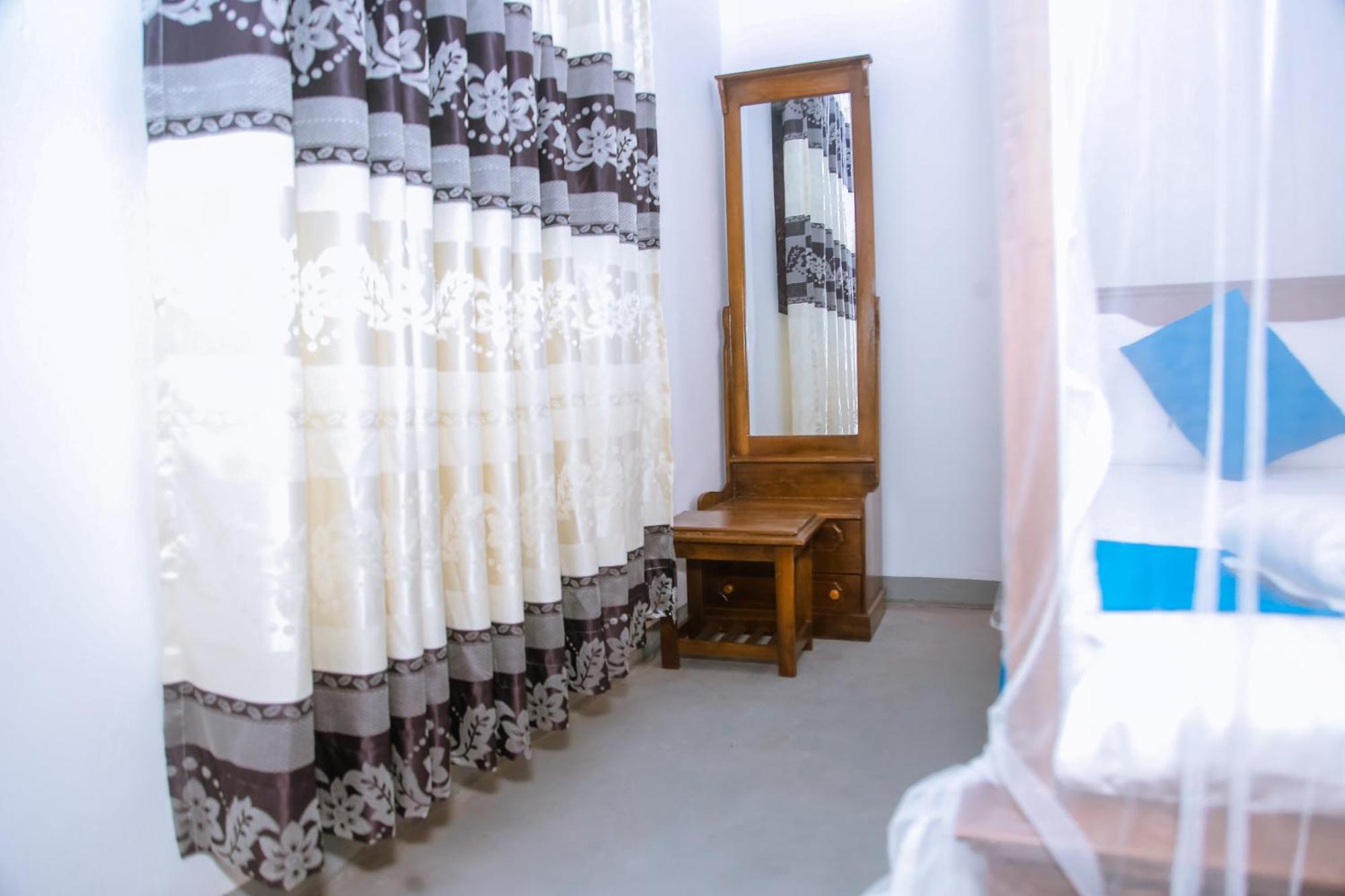 Blue Sky Hotel Mirissa Luaran gambar